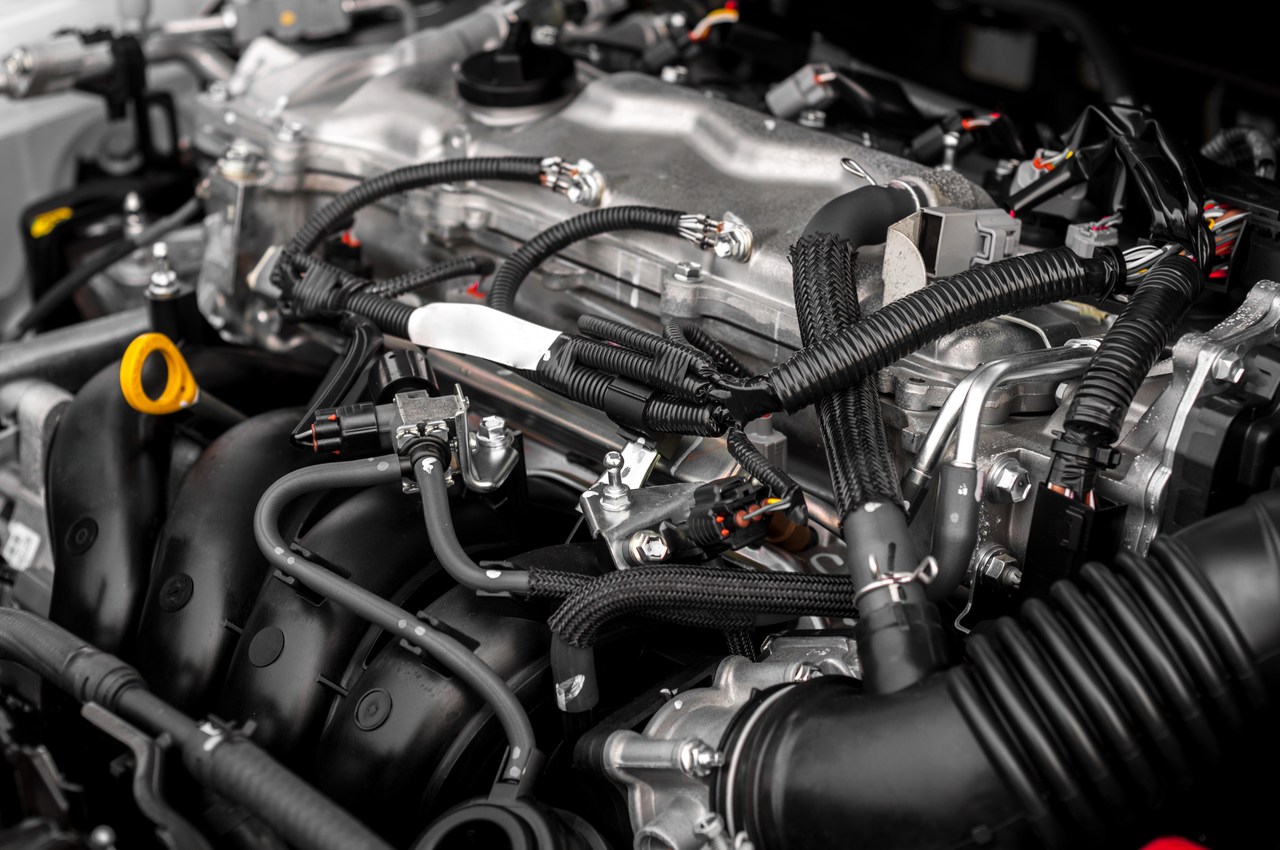 Compartiment motor, imagine de prezentare a serviciului de curățare motor